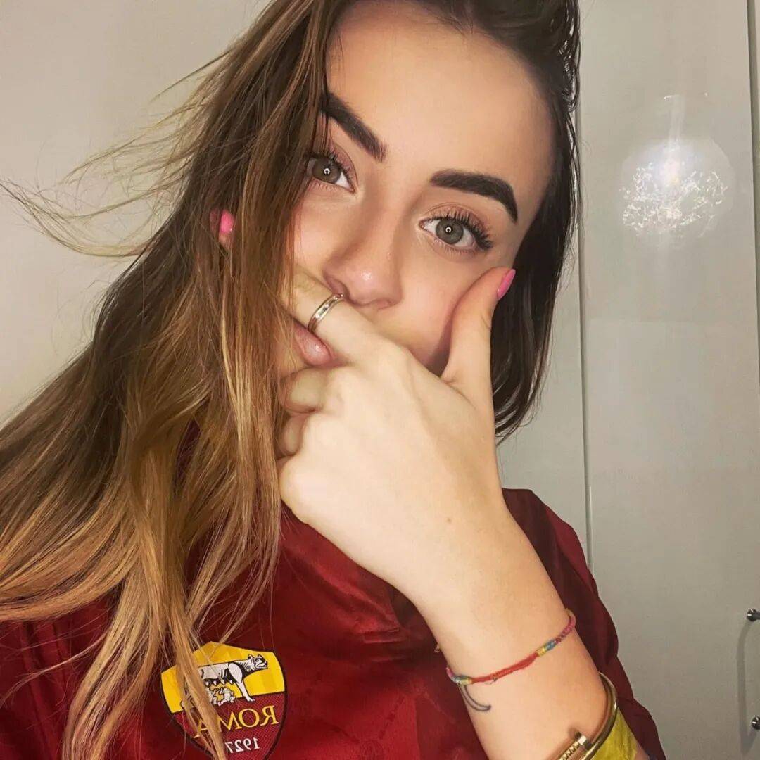 意甲联赛:罗马惨败退大势已去,比萨垫底换帅失败