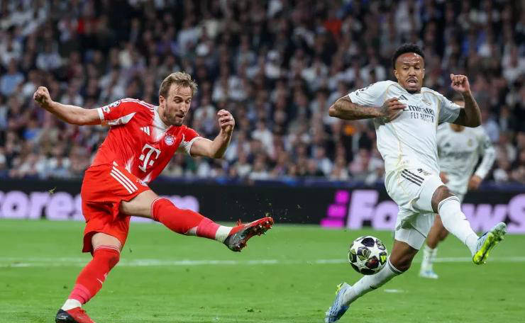 欧冠四分之一决赛次回合:拜仁慕尼黑信心满满,阿森纳专注控制体能